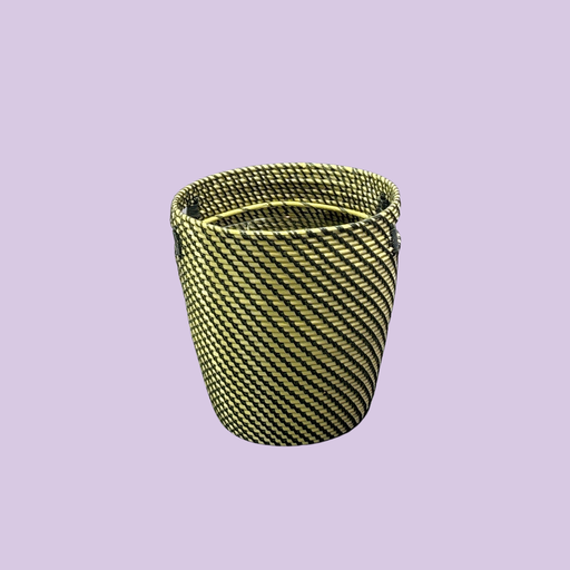 [1686] Flower pot Ragkorn, woven